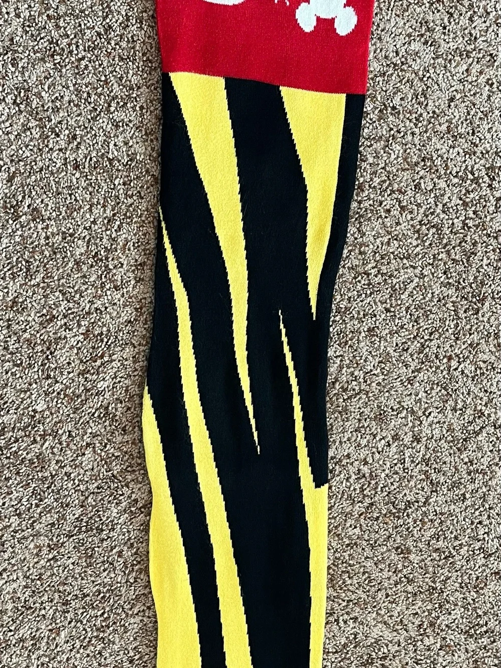 F1 X Disney Mickey Mouse Racing Scarf – Limited Edition Formula 1 Collab